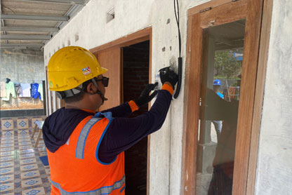 instalasi listrik dan plumbing